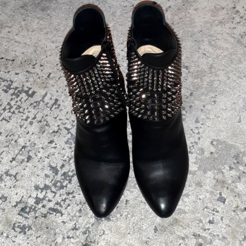 CHRISTIAN LOUBOUTIN HONGROISE SPIKED BOOTIE